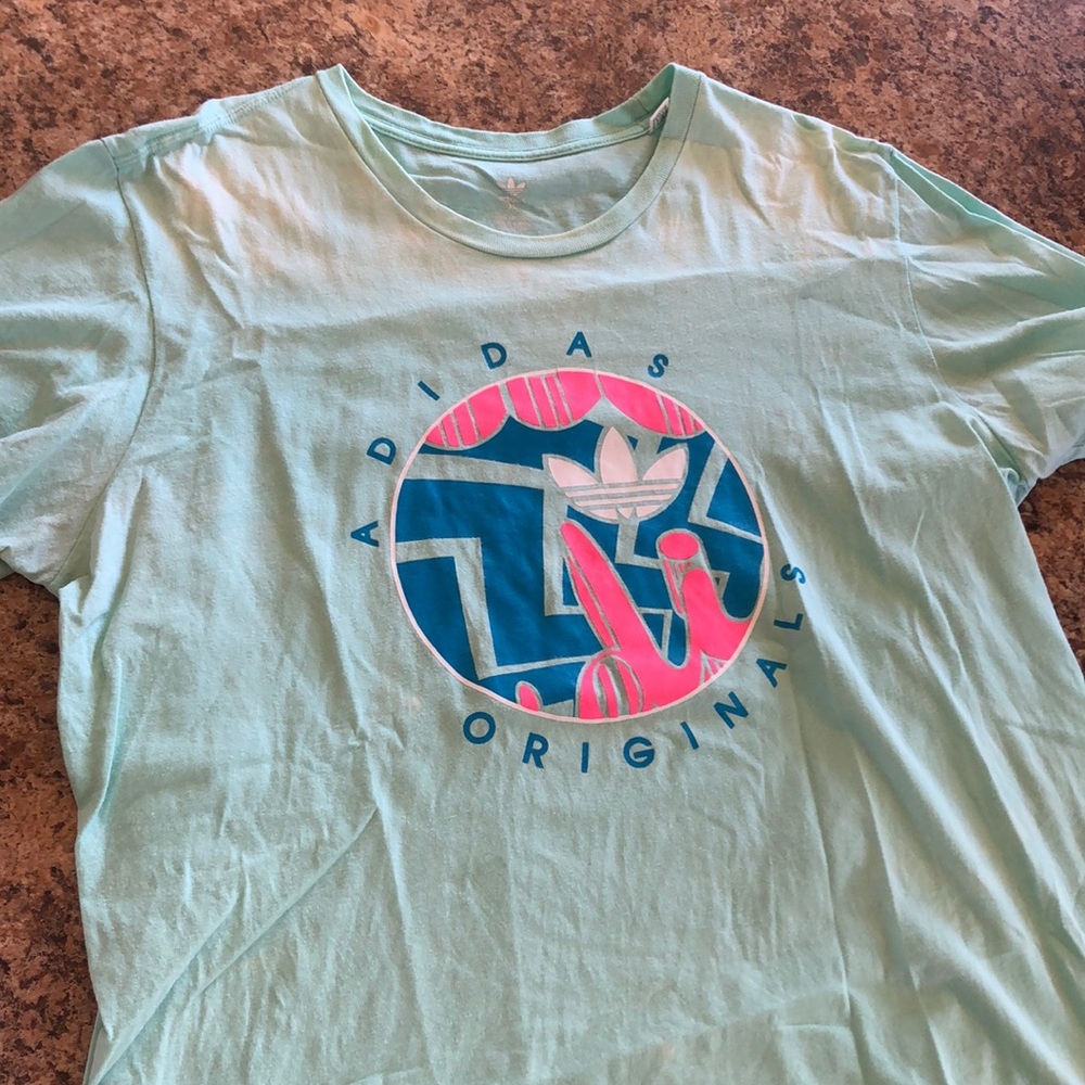 Adidas tee